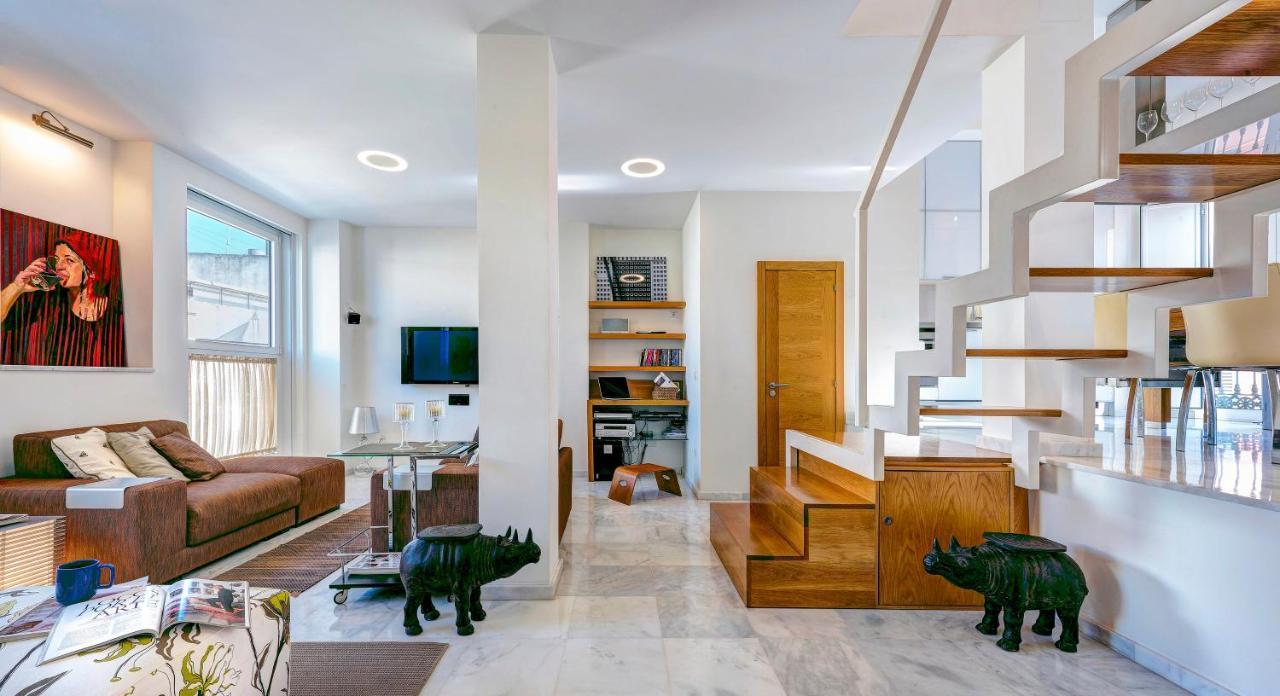 Genteel Home Real De La Carreteria Севиля Екстериор снимка